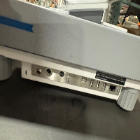 Mettler Toledo XSR32001L Digital Scale image 1